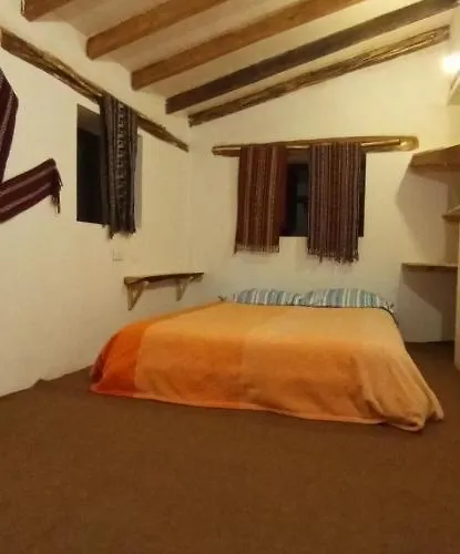 Wallpari Sonqo Temazcal Lodge Písac